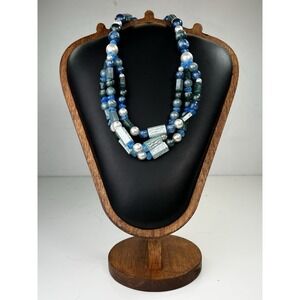 1980s Avon Moonglow Aqua Blue‎ Green Teal Lucite Bead Necklace – Vintage Jewelry